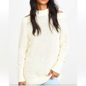 NWOT Free People Half Moon Bay cold shoulder Sweater, size Small​